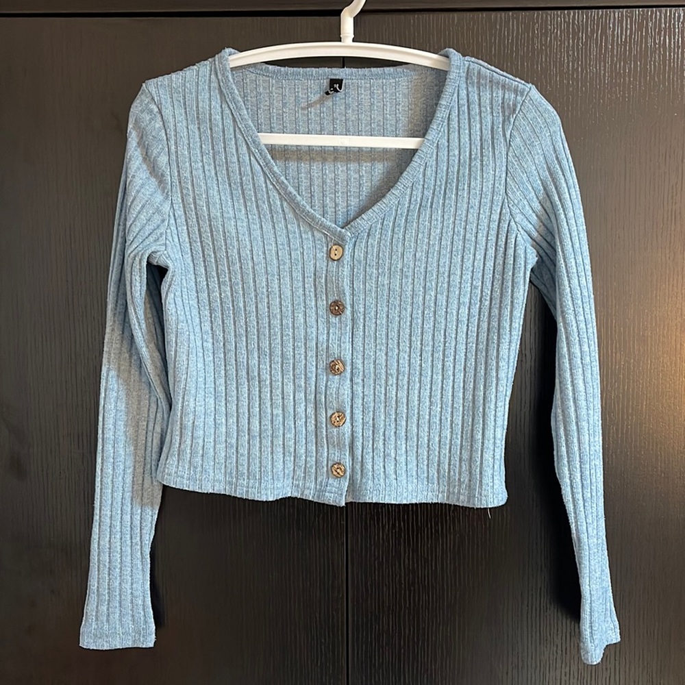 cropped button up